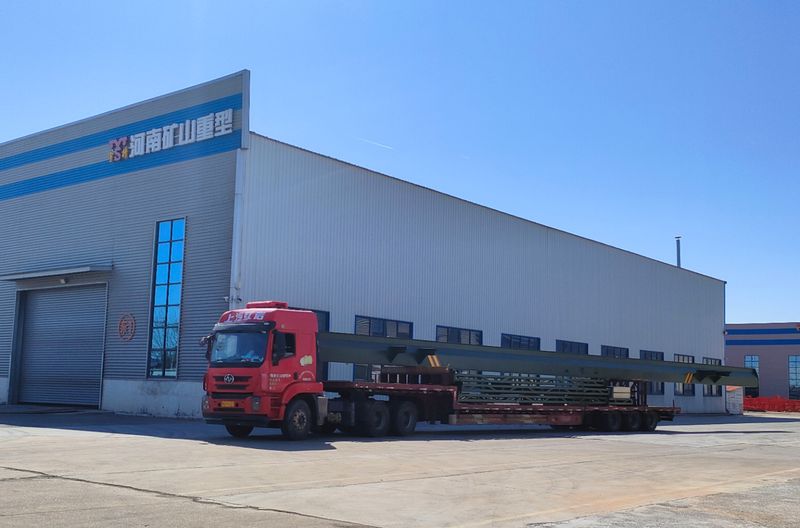 電動(dòng)葫蘆門式起重機(jī) MHxh5t17.9m 制作完成，發(fā)往南京交付客戶使用
